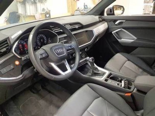 Audi Q3 40 TFSI quattro Advanced 140 kW image number 3