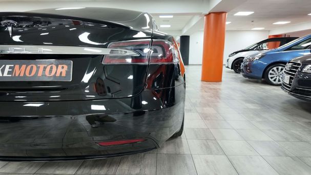 Tesla Model S Performance AWD 568 kW image number 14