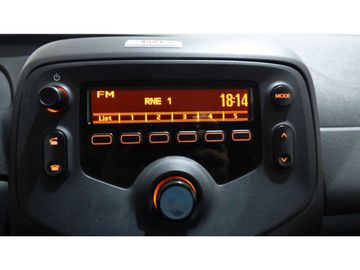 Car image 31