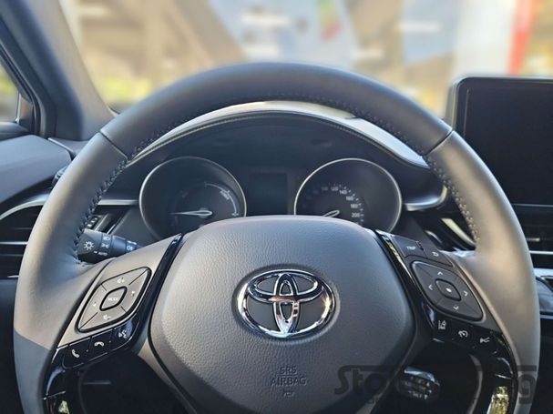 Toyota C-HR 2.0 Hybrid 135 kW image number 15