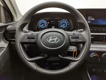Car image 30