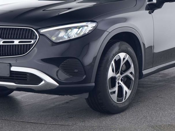 Mercedes-Benz GLC 300 e 4Matic 235 kW image number 3