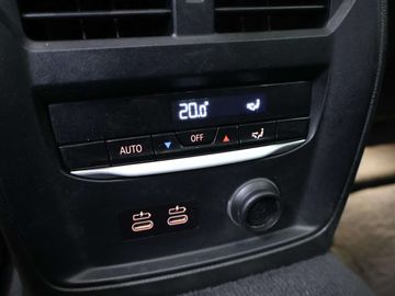 Car image 41