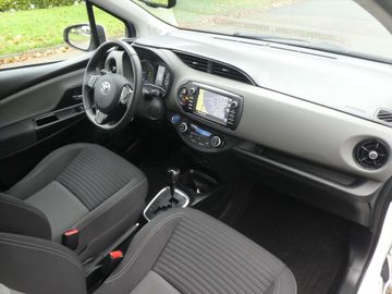 Car image 31