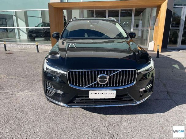 Volvo XC40 B3 Core 120 kW image number 3