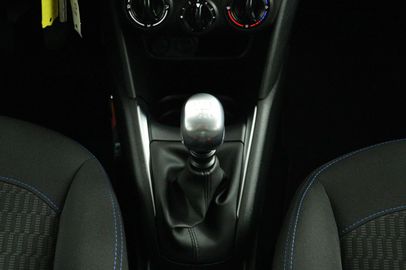 Car image 22