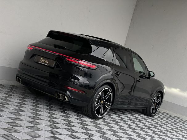 Porsche Cayenne Turbo 404 kW image number 7