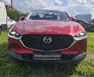 Car image 4
