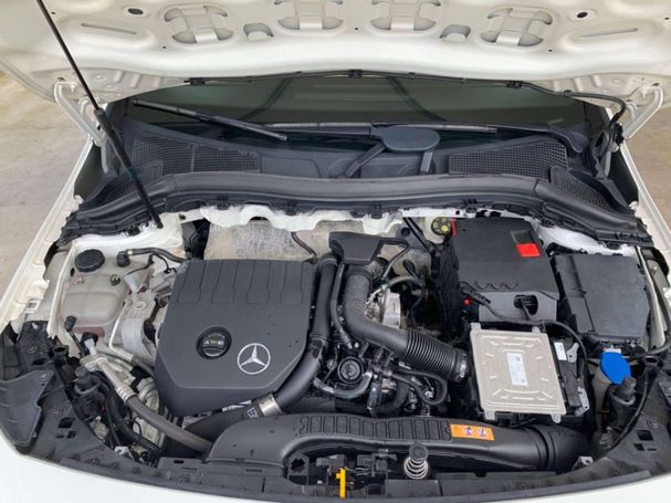 Mercedes-Benz B 180 100 kW image number 14