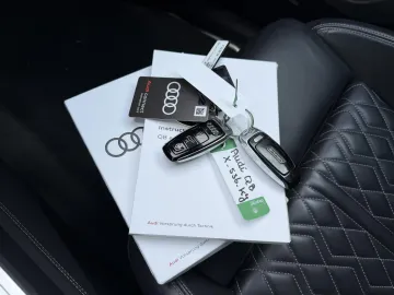 Car image 35