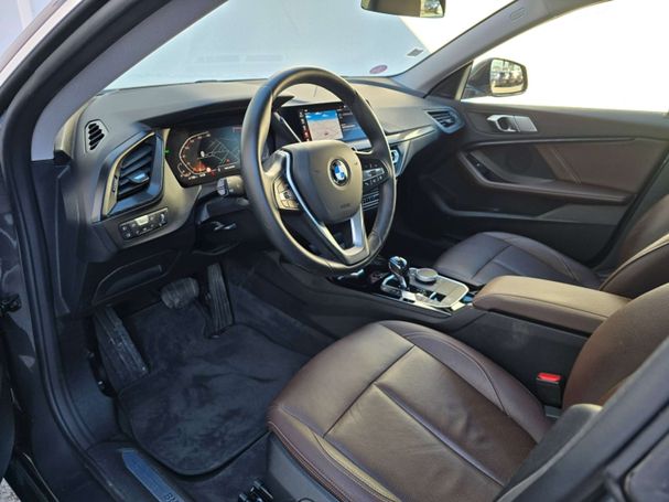 BMW 218i 104 kW image number 6