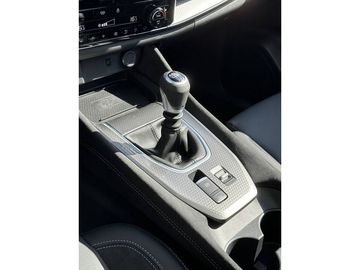 Car image 30