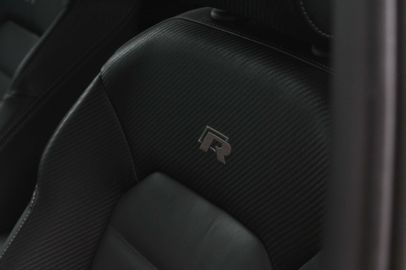 Car image 36