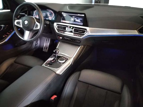 BMW 320d Touring 140 kW image number 3