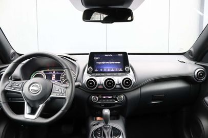 Car image 37