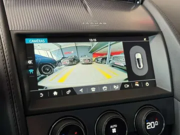 Car image 33