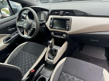 Car image 31