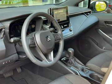 Car image 13