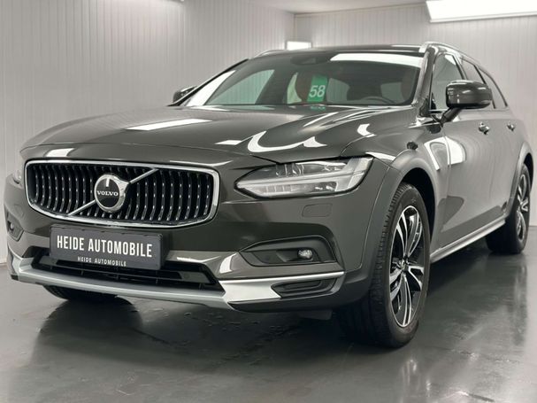 Volvo V90 Cross Country AWD Pro 140 kW image number 1