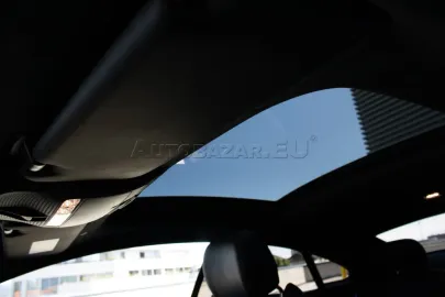Car image 34