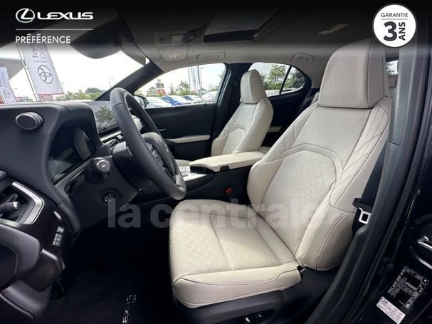 Lexus UX 300h 146 kW image number 14