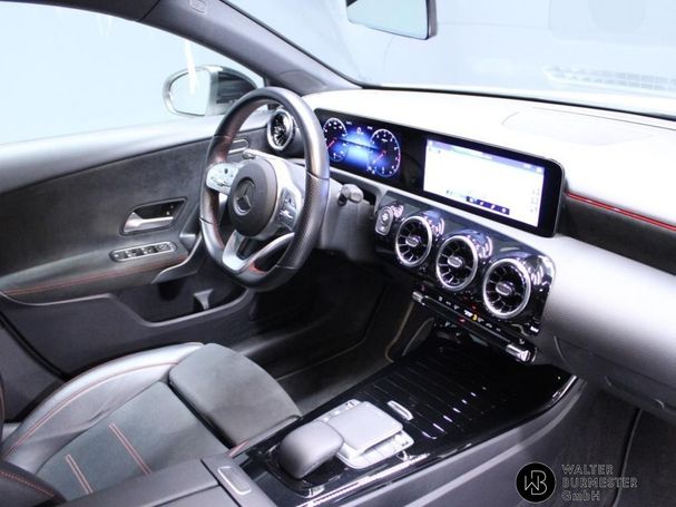 Mercedes-Benz A 180 100 kW image number 11