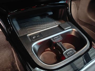 Car image 31