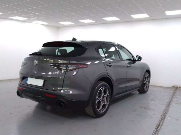 Alfa Romeo Stelvio 2.2 Q4 154 kW image number 8