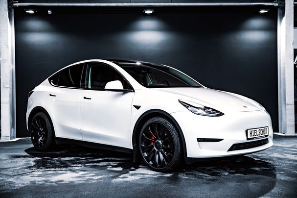 Tesla Model Y Performance AWD 393 kW image number 8