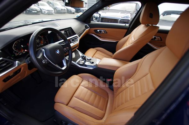 BMW 320d Touring 140 kW image number 16