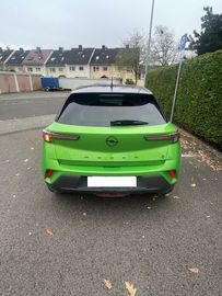 Car image 24