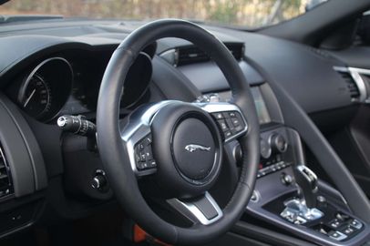 Car image 26