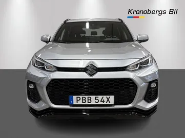 Car image 4