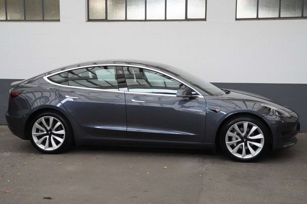 Tesla Model 3 Standard Range 208 kW image number 19