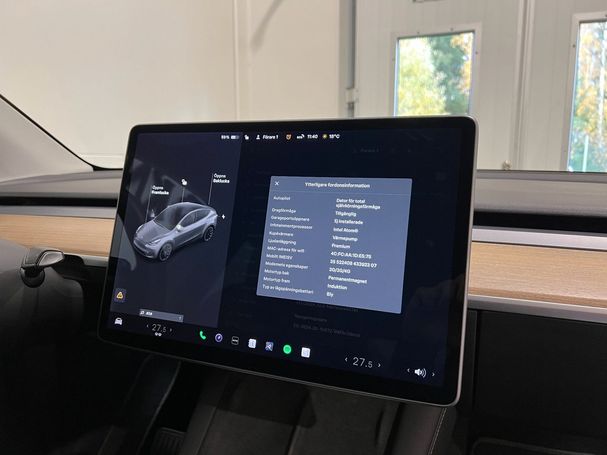 Tesla Model Y Long Range AWD 378 kW image number 21