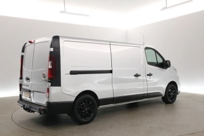 Car image 29