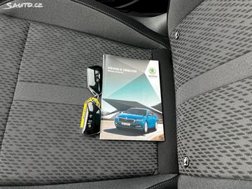 Car image 35