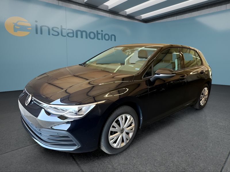 Volkswagen Golf 8 2.0