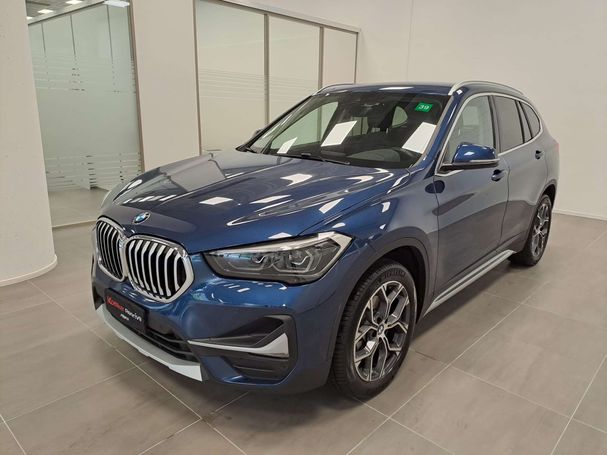 BMW X1 xDrive18d 110 kW image number 1