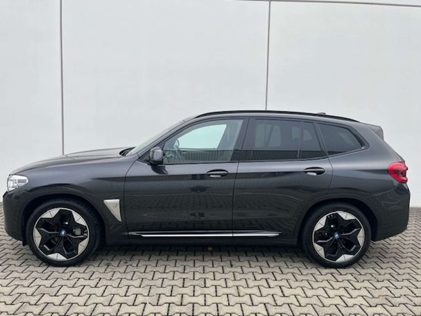 BMW iX3 Impressive 210 kW image number 5