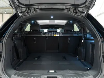 Car image 37
