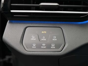 Car image 41