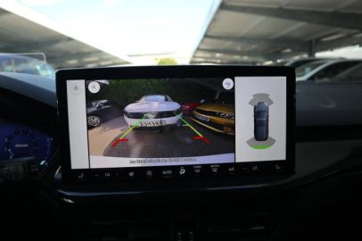 Car image 36