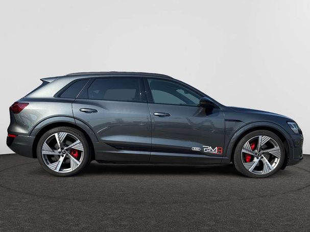 Audi Q8 55 quattro e-tron S-line 300 kW image number 6