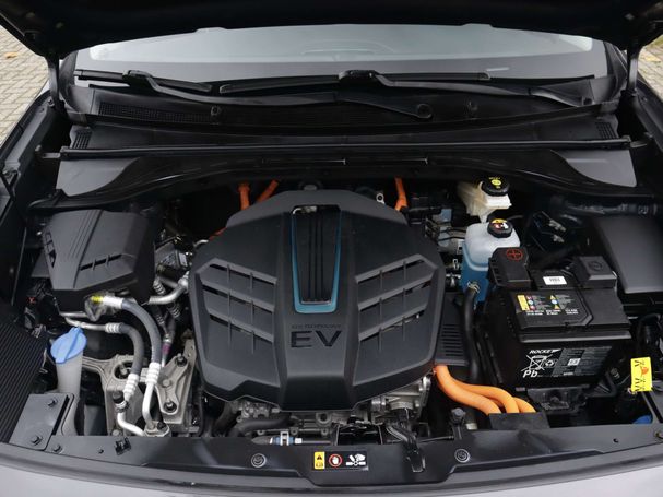 Kia Niro e 64 kWh 150 kW image number 31