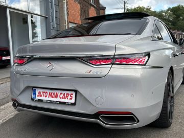 Car image 28