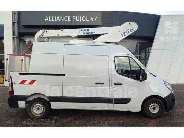 Renault Master DCi 130 L4H2 96 kW image number 3