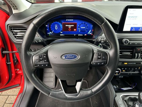 Ford Focus 1.0 EcoBoost Titanium 91 kW image number 4