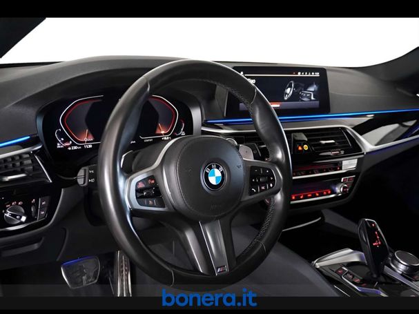 BMW 520d Touring 140 kW image number 21