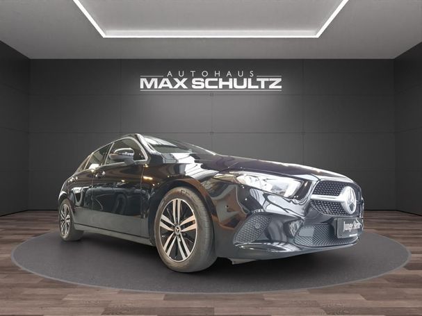 Mercedes-Benz A 180 100 kW image number 23